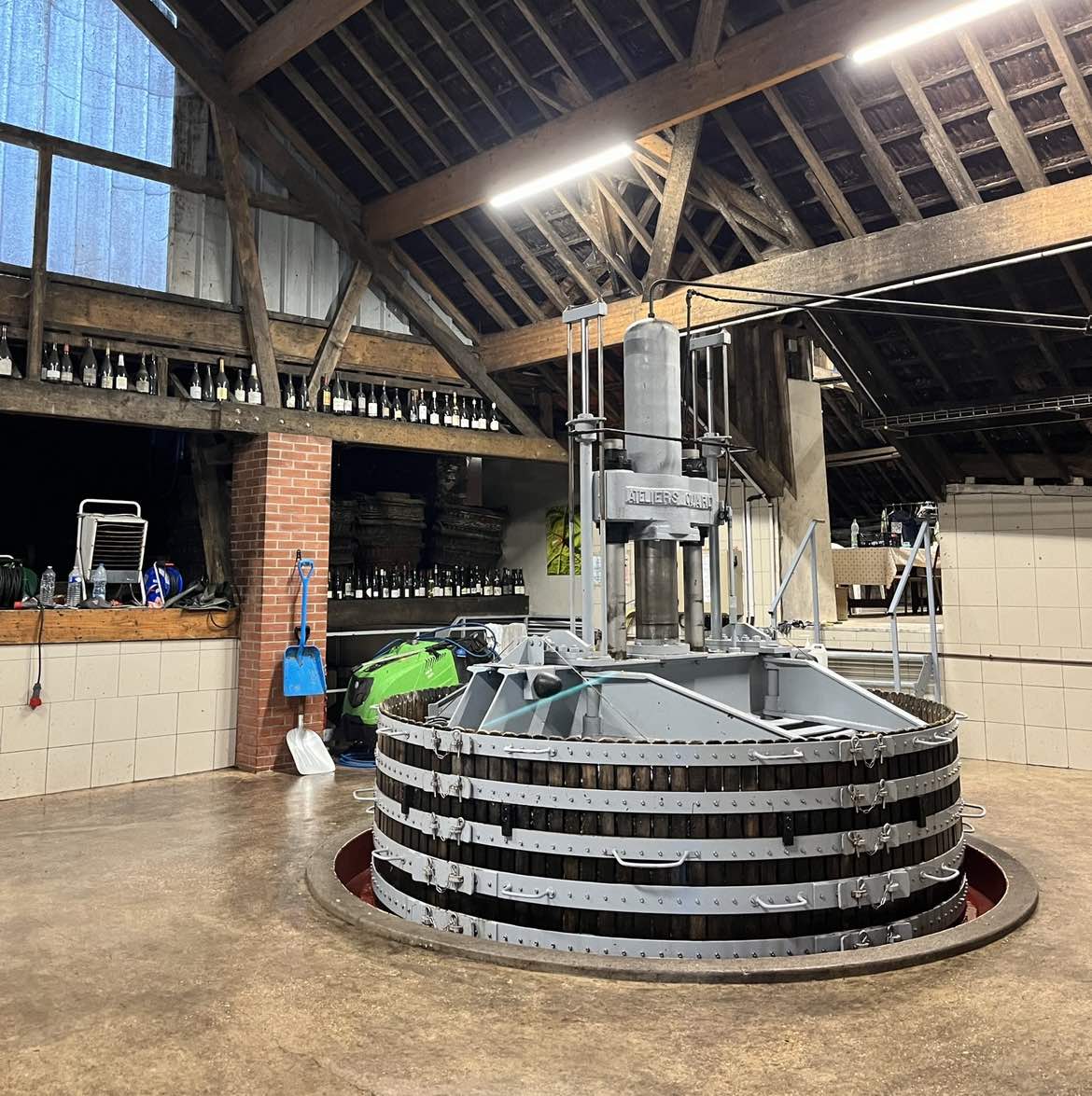 De l’impact de la forme du pressoir sur le vin de champagne
