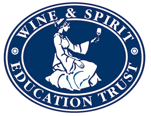 Pourquoi la France n&rsquo;a pas de grand diplôme de commerce du vin ?