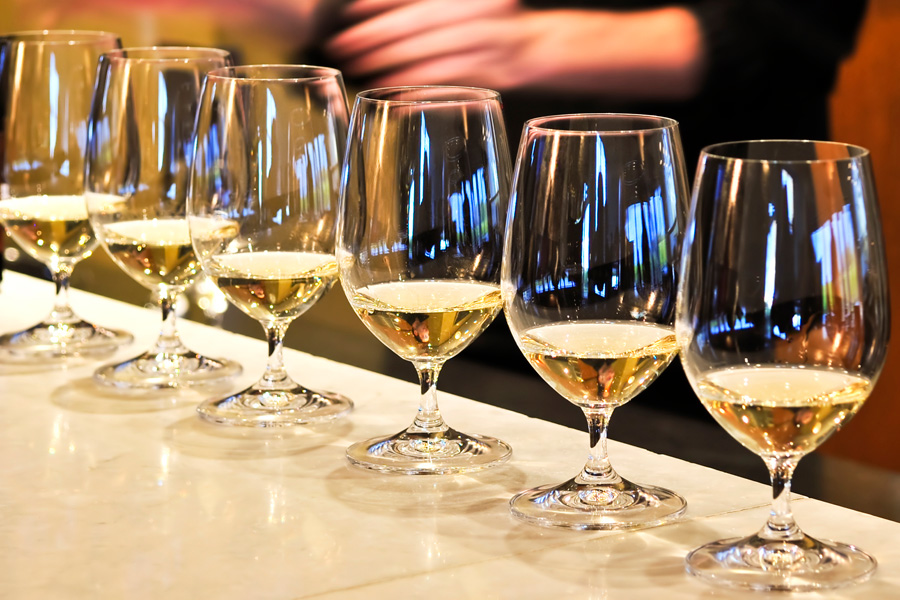 Dégustation, comment apprécier la qualité d&rsquo;un vin blanc ?
